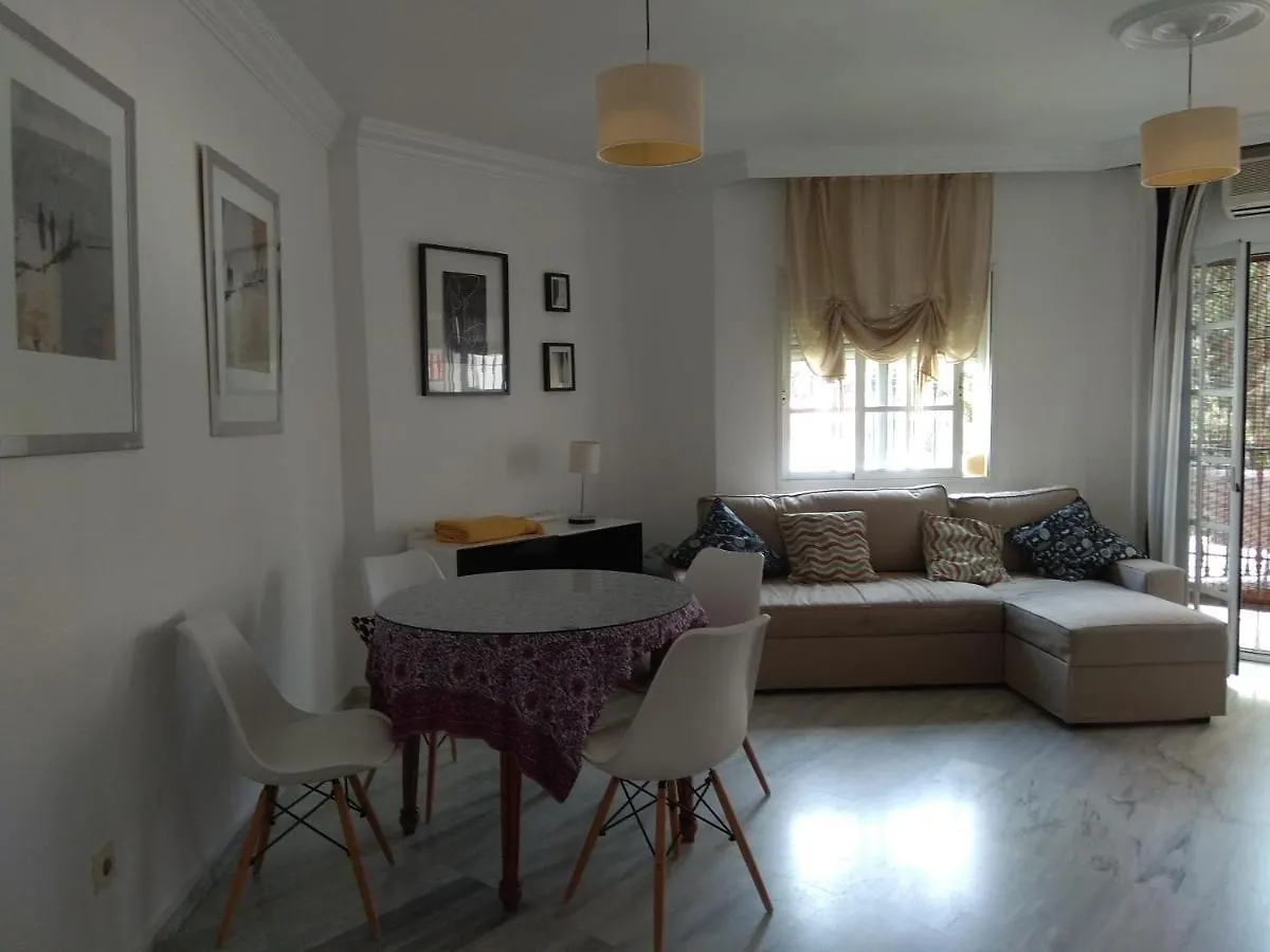 Apartamento Cerca Del Mar Con Piscina Y Parking. Apartment Benalmadena Spain