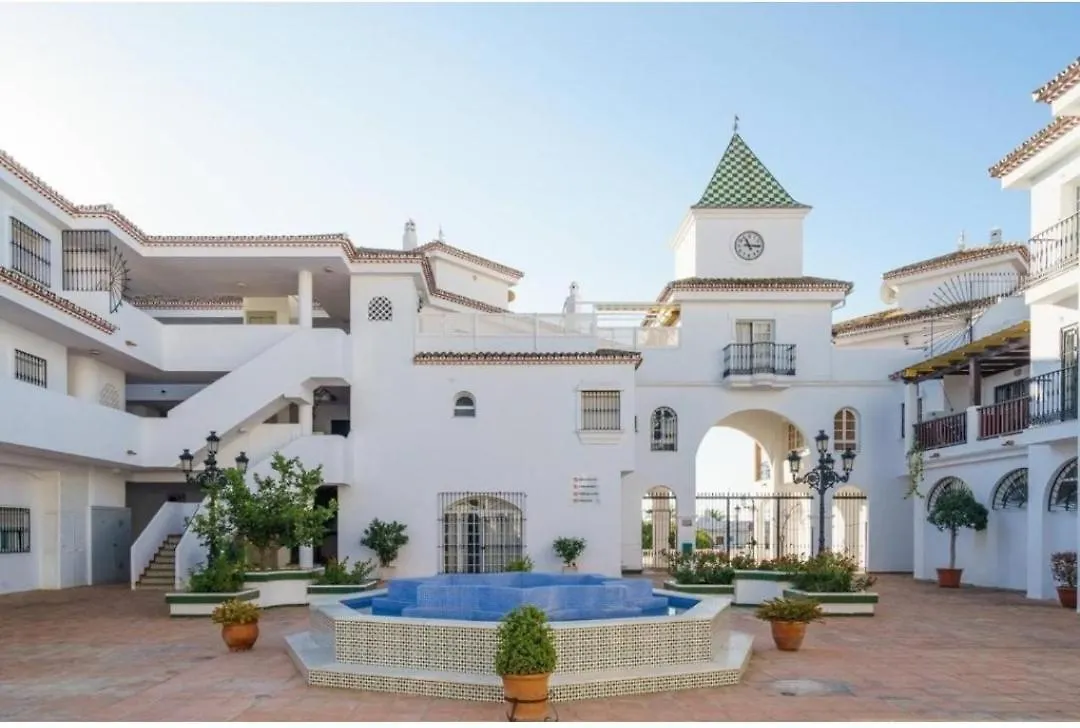Apartamento Cerca Del Mar Con Piscina Y Parking. Apartment Benalmadena 0*,  Spain